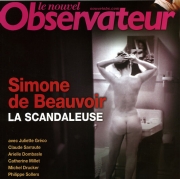 Simone de beauvoir, la scandaleuse (een plaatje uit 1952 genomen bij haar Amerikaanse minnaar Nelson Algren in Chicago)