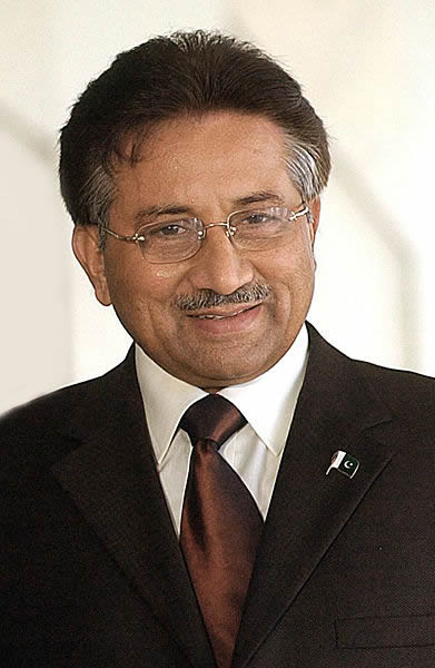 Pervez Musharraf, President of Islamic Republic of Pakistan / Président de la République islamique du Pakistan